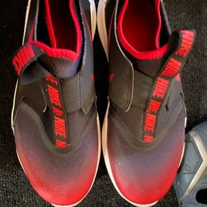 Nike Big boy shoes size 7